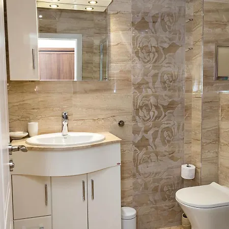 Appartement Stylish 1br Steps From Sea Garden I *