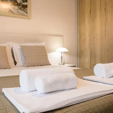 Appartement Stylish 1br Steps From Sea Garden I *