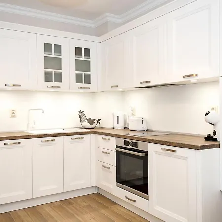 Stylish 1br Steps From Sea Garden I Appartement Varna